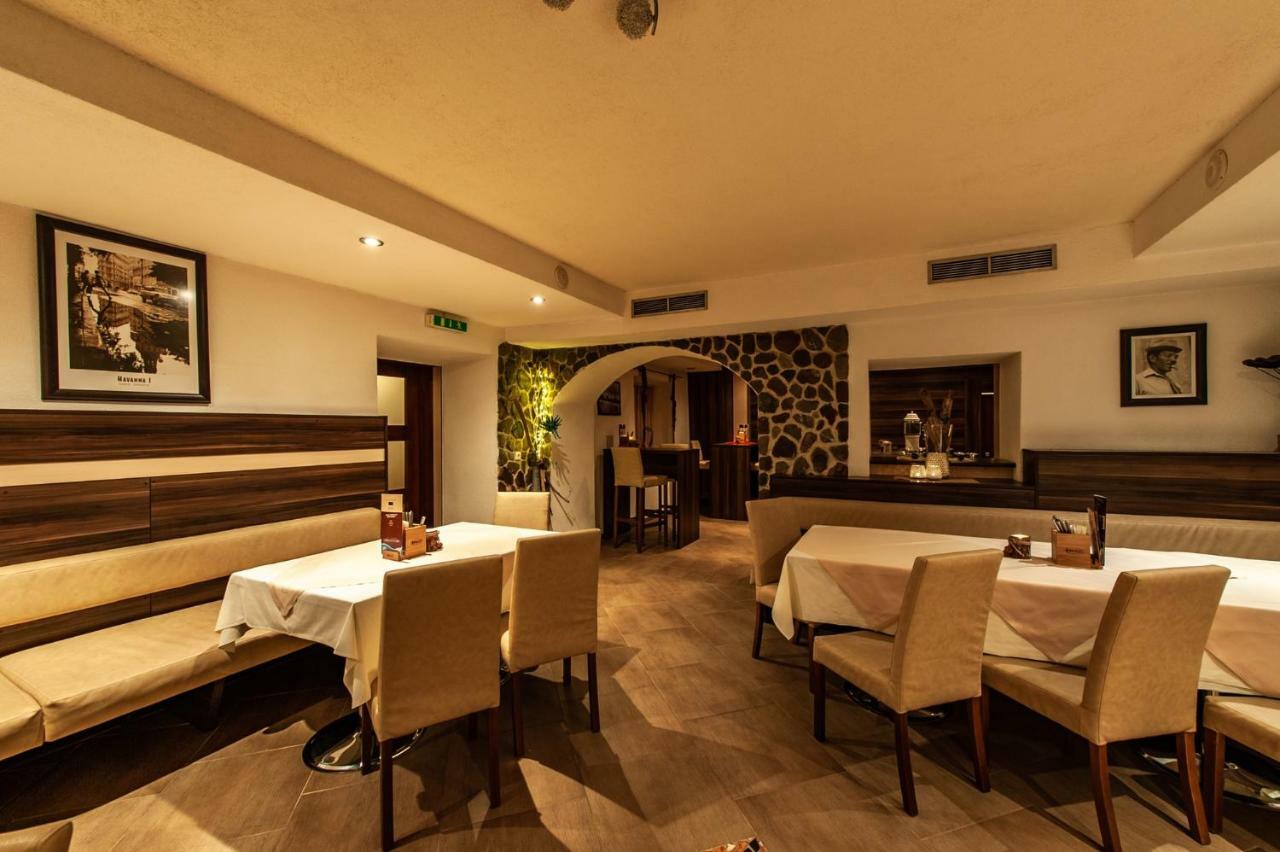 Gasthaus Traube ビヒルバッハ エクステリア 写真
